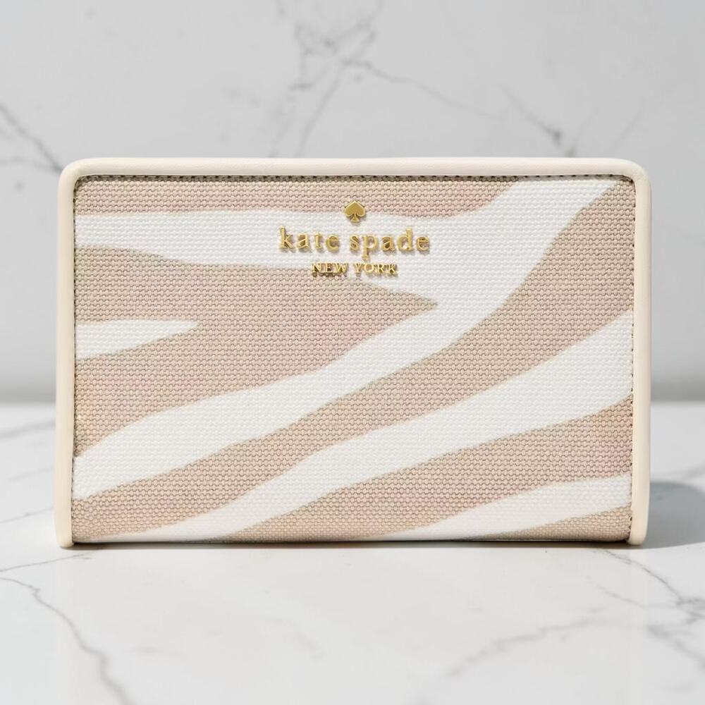 NWT Kate Spade Zebra Medium Bifold Wallet Natural Multi KN758
